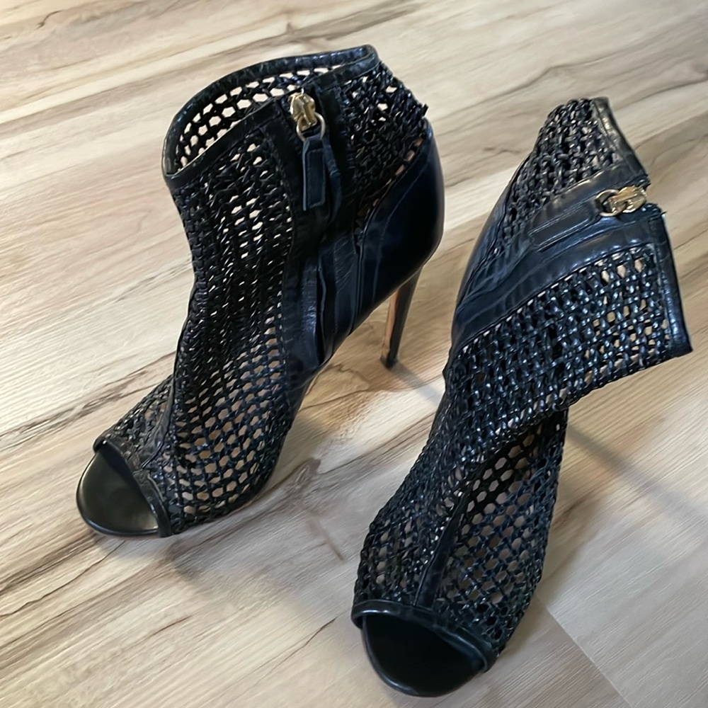 Italian black leather bootie heels SZ 38.5
